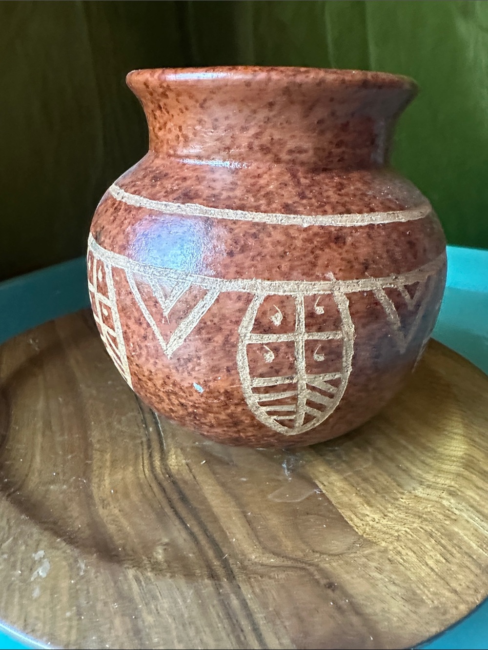 Speckled Terracotta Decorative Pot with Incised Geometric Motifs